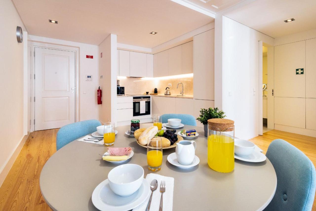 Amazing 1Bdr Apartment In Chiado By Lovelystay Лиссабон Экстерьер фото