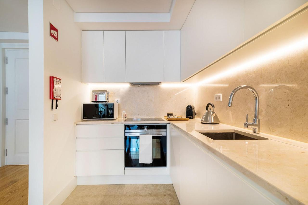 Amazing 1Bdr Apartment In Chiado By Lovelystay Лиссабон Экстерьер фото